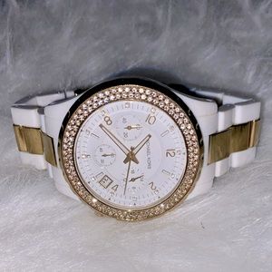 Michael Kors Swarovski Crystal round Face Watch